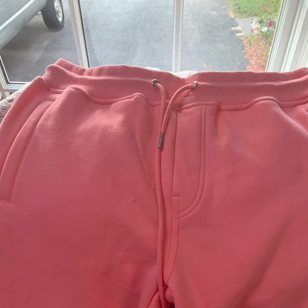 Jeffree Star joggers.